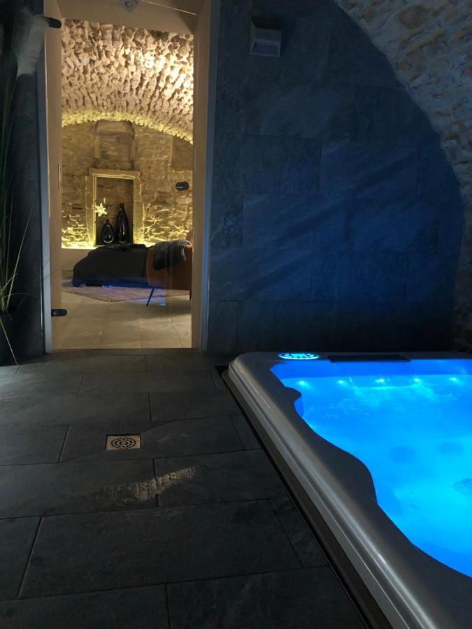 jaccuzi&spa des caves Stanislas Nancy Extérieur photo